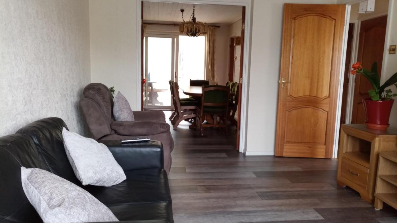 Beeston House Villa Thornton  ภายนอก รูปภาพ